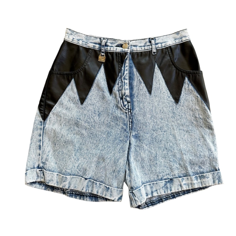 Coqueta Vintage Acid Wash Denim Shorts Black Faux Leather Yoke High Waist Sz 34